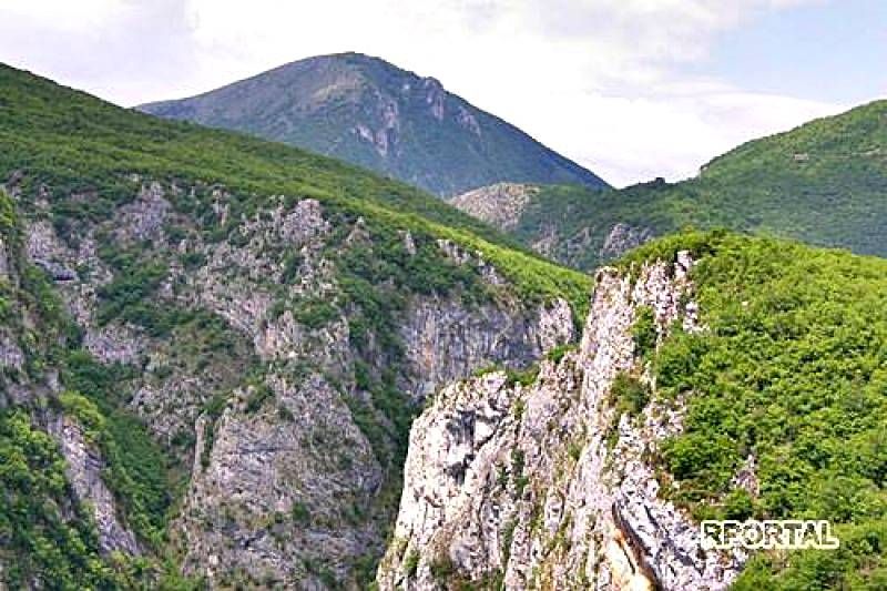 Ramsko bezumlje - uni&scaron;tenje rijeke i kanjona Volujak