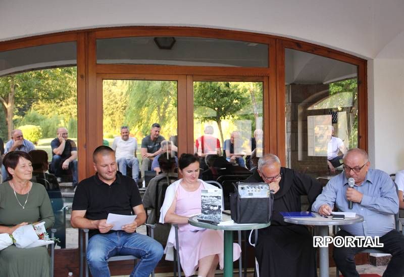 Foto: Predstavljena knjiga "Moja Rama u mom stihu&ldquo; autora Ivana Filipovića